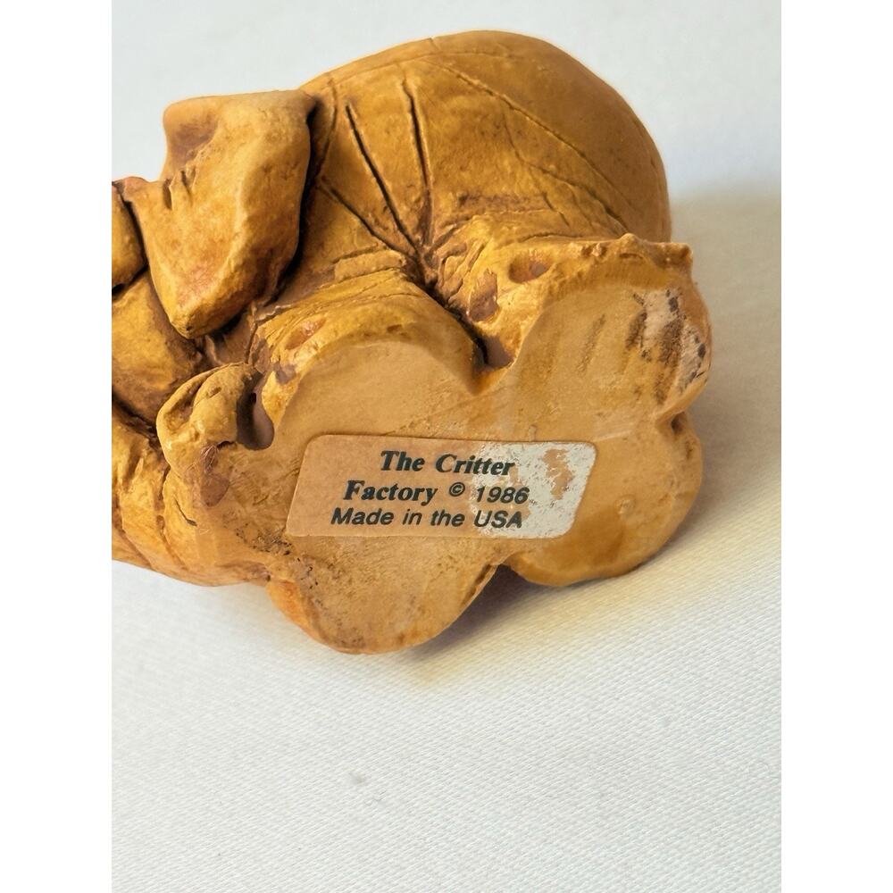 The Critter Factory Anthropomorphic Elephant Figurine - Picture 7 of 8